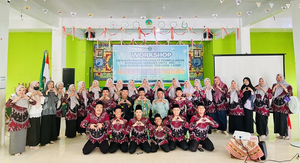Inovasi Pembelajaran di Bengkulu Selatan: Guru Makrifatul Ilmi Dalami Perangkat Kurikulum Berbasis Cinta